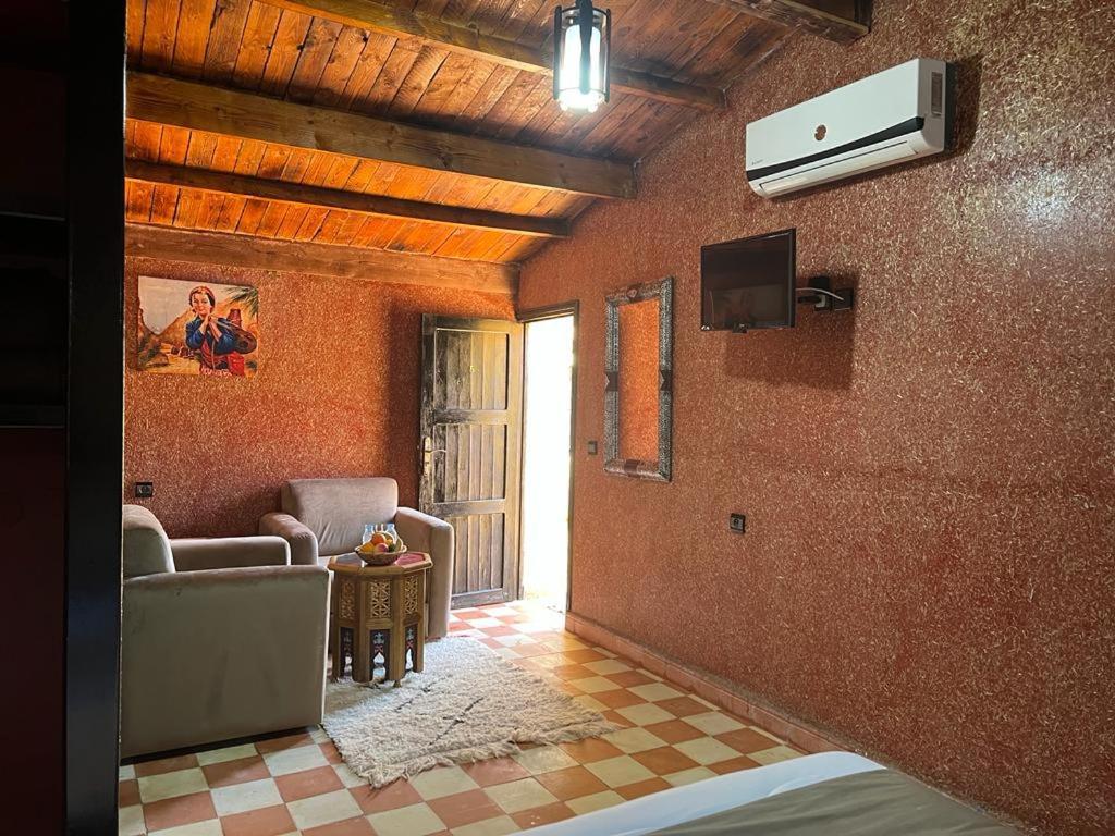 Dar Alfourssane Ferme D'Hote Warzazát Exteriér fotografie